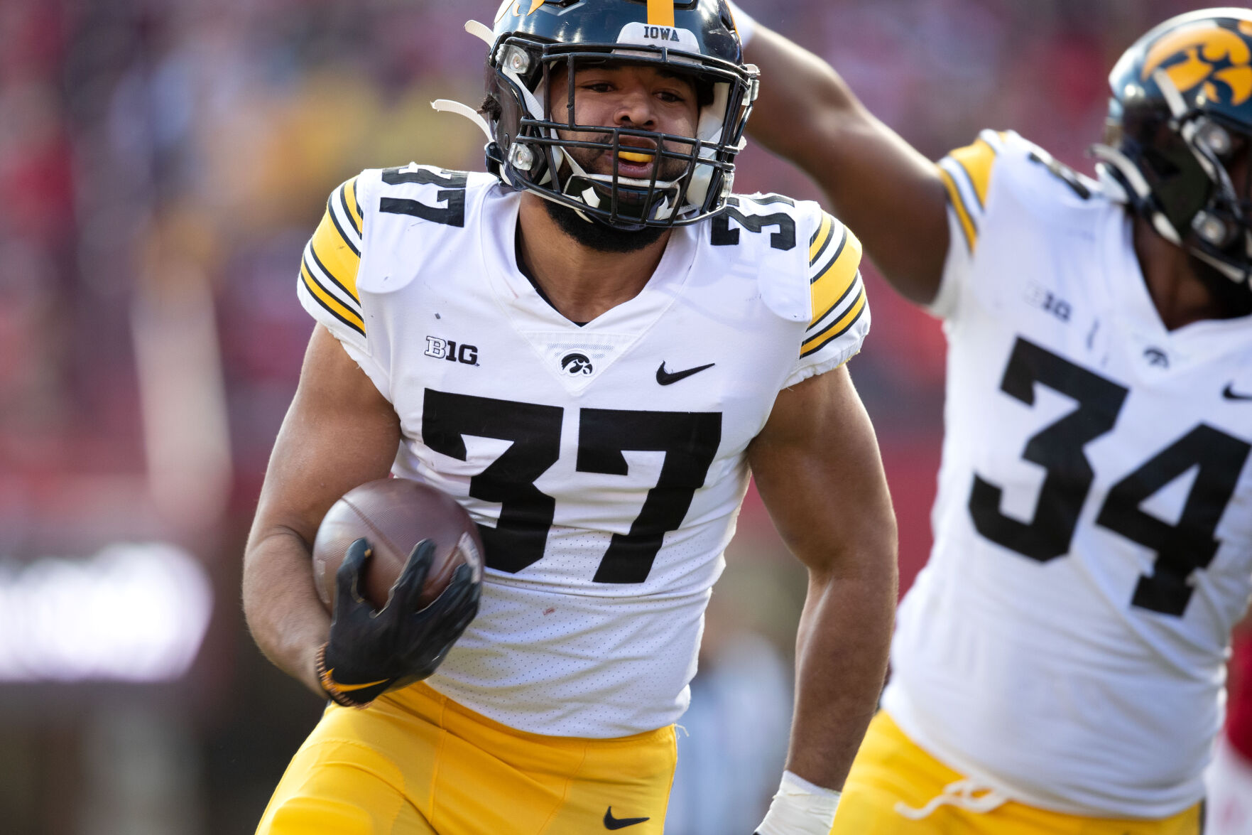 112721-owh-spo-nebraskaiowa-em07.jpg